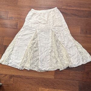 American Eagle Outfitters Cream Lace-Panel A-Line Maxi Skirt